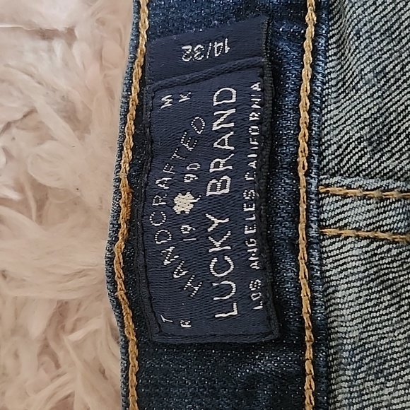 Lucky Brand denim shorts sz 14 - Picture 2 of 3